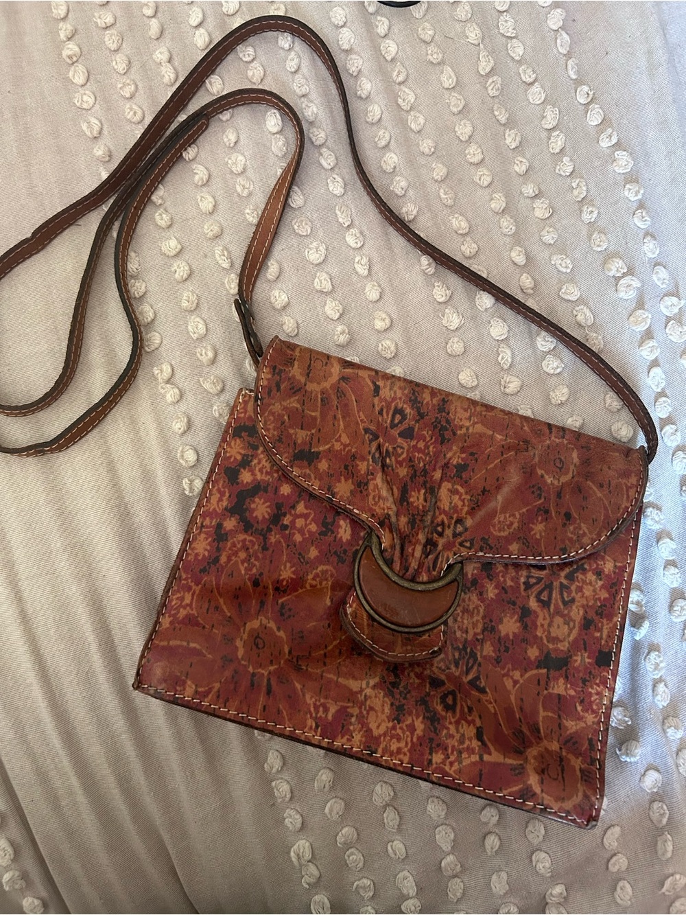 Patricia Nash | floral leather accordion style crossbody bag